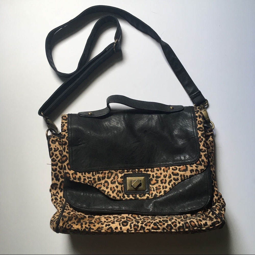 Mossimo Supply Co leopard purse/laptop case
